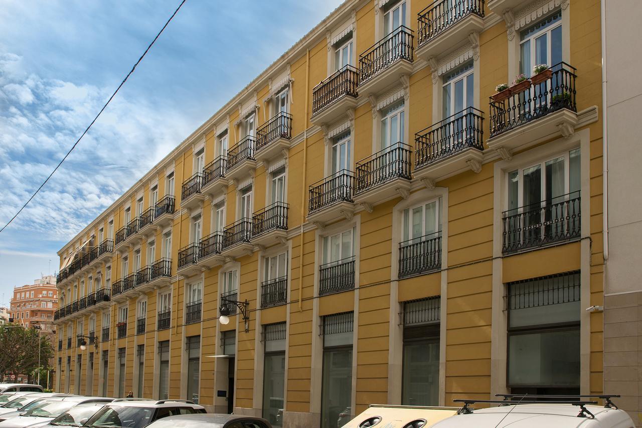 Beds & Breaks Nyman Apartment Valencia Exterior foto