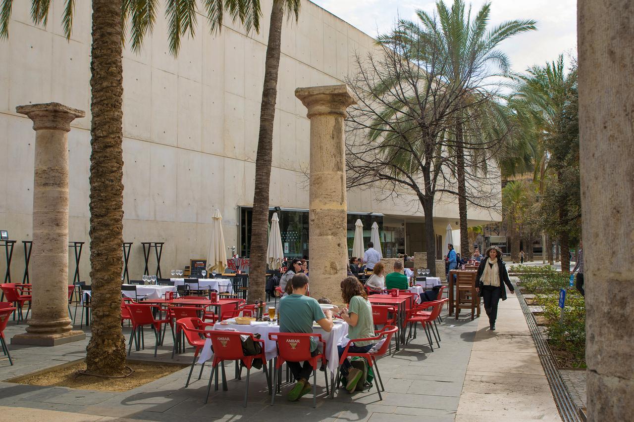 Beds & Breaks Nyman Apartment Valencia Exterior foto